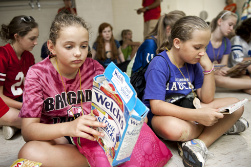 Afternoon workshops focus on nutrition and making healthier food choices. During this session, campers learn about good and bad fats and how to read a nutrition label.